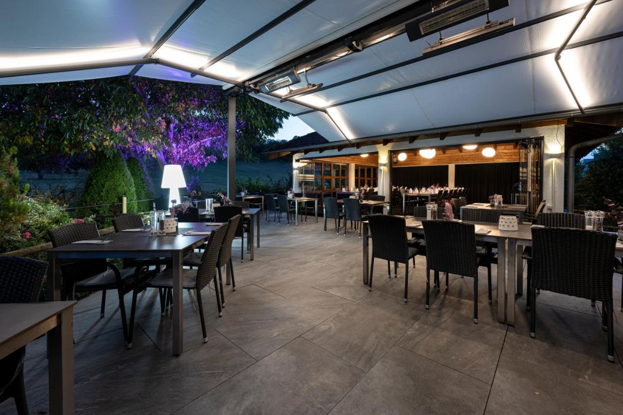 Hotel Restaurant Zehn-Brunnen Renningen Zewnętrze zdjęcie