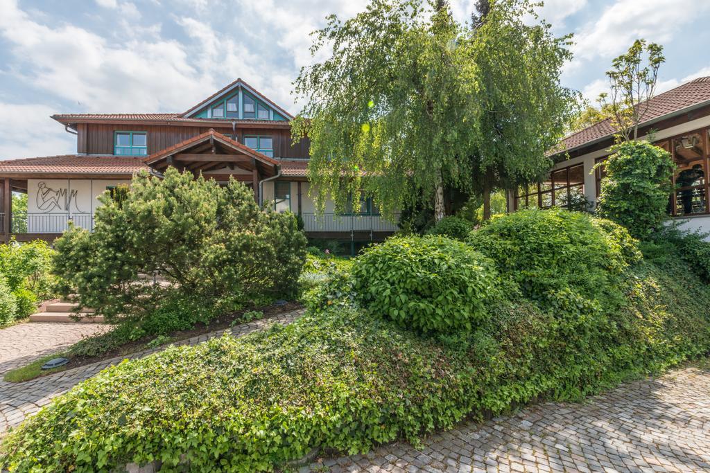 Hotel Restaurant Zehn-Brunnen Renningen Zewnętrze zdjęcie